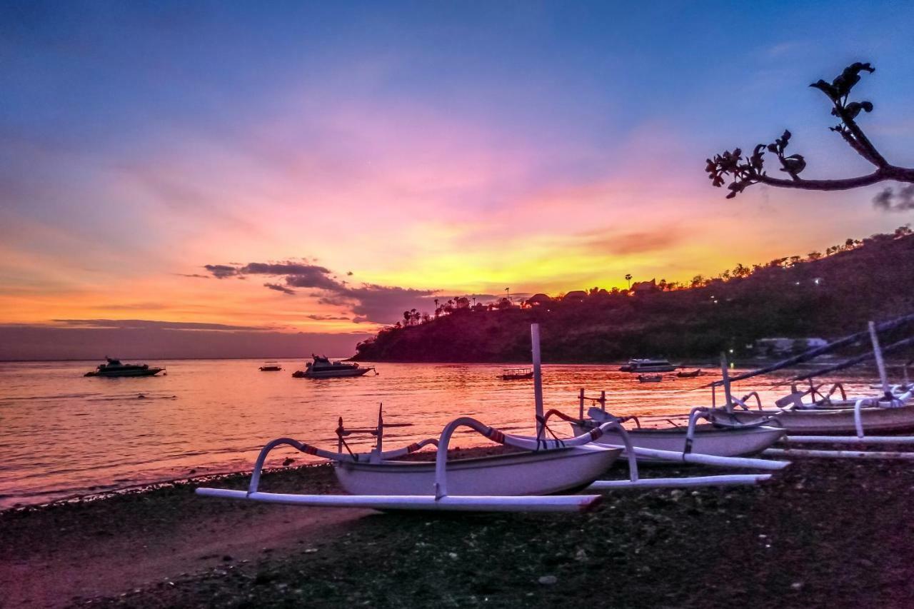 Sunrise Cafe Bungalows Amed Esterno foto